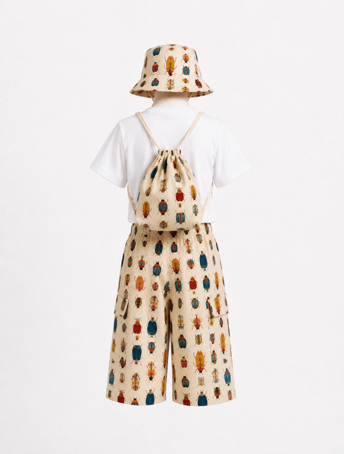 The Naturalist Set